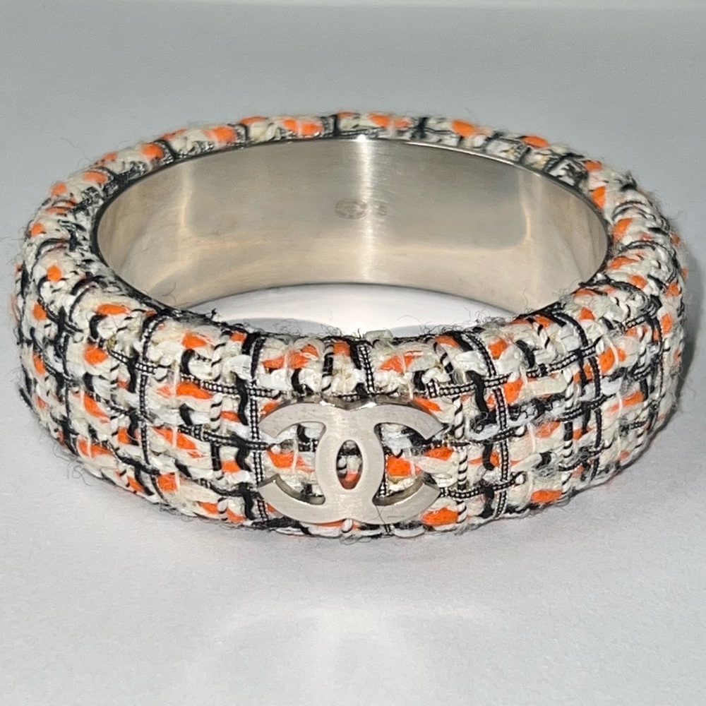 AUTH Chanel Orange Cream Tweed Bangle Bracelet Silver Metal CC Logo - Picture 2 of 11